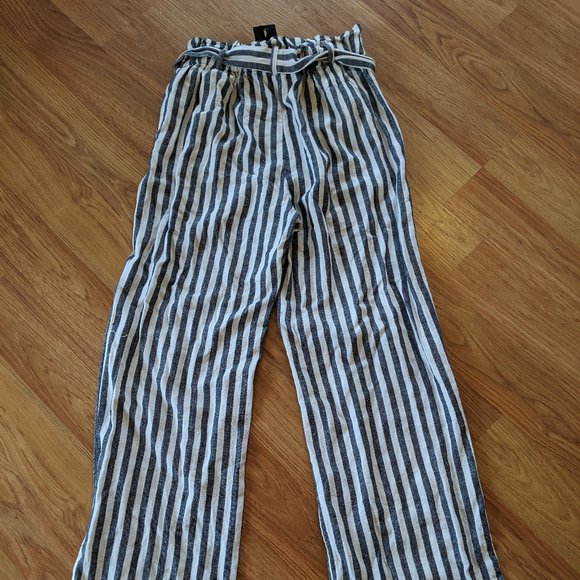 BNWT DYNAMITE WIDE LEG/CULOTTE PANTS - XS - Picture 2 of 4